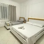 Apartment Ina Golem (Tirana)