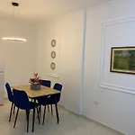 Apartment Ina Golem (Tirana)
